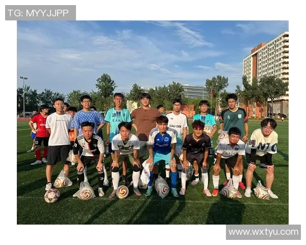 足球瞬间的魅力与激情如何在绿茵场上绽放出无尽的精彩与感动